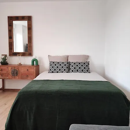 Cmg Xl 202 Petit Bois Place Ducale Apartment Charleville-Mézières