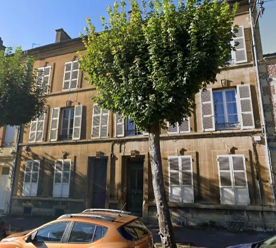 Cmg Xl 202 Petit Bois Place Ducale Lejlighed Charleville-Mézières