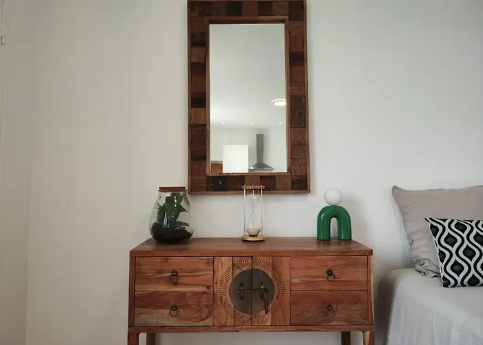 Cmg Xl 202 Petit Bois Place Ducale