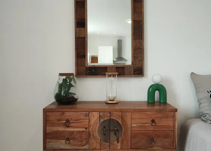 Cmg Xl 202 Petit Bois Place Ducale